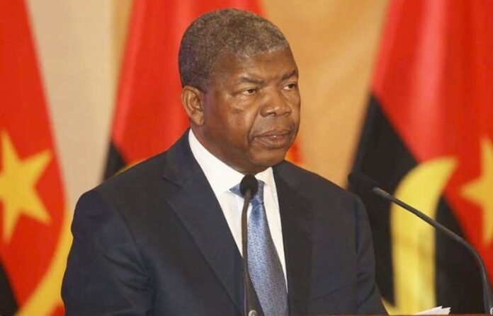 44presidente_joao_lourenco_discursa_na_cerimonia_de_homenagem-e1680840371499